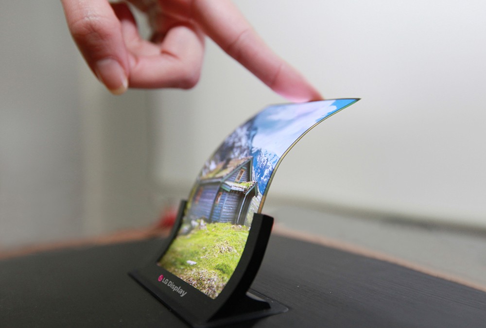 Smartphone dobrável rolável LG tem tela flexível